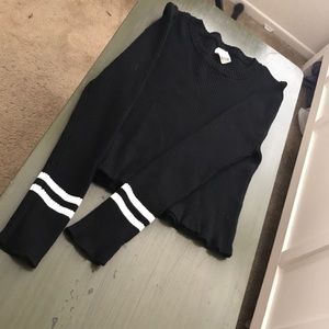 Black sweater crop top!